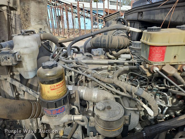 image for item NZ9125 2013 Hino 268 flatbed truck