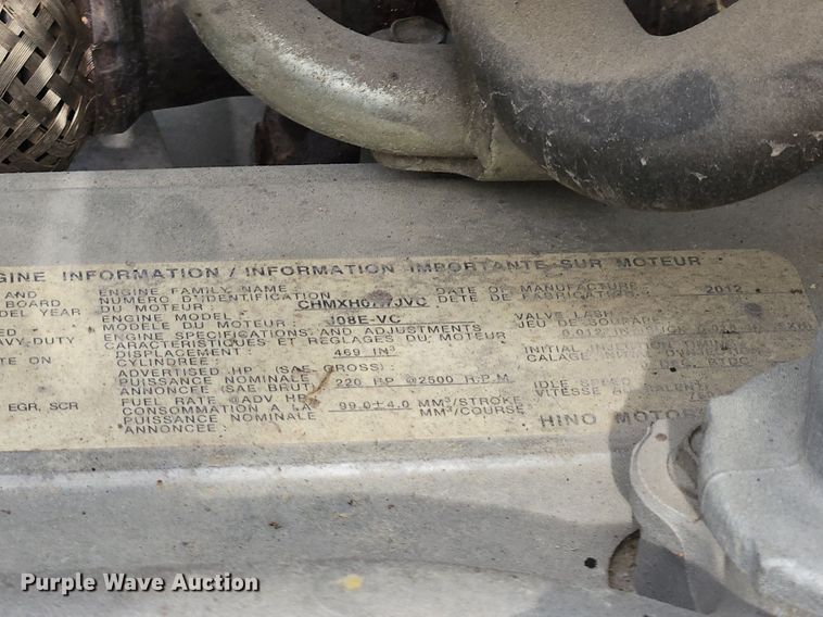 image for item NZ9125 2013 Hino 268 flatbed truck