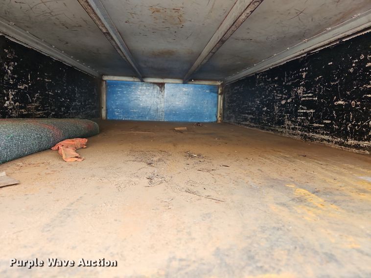 image for item NZ9127 2014 Hino 268 flatbed truck