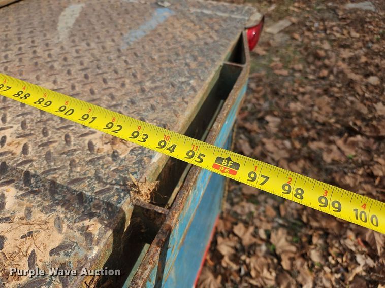 image for item NZ9127 2014 Hino 268 flatbed truck