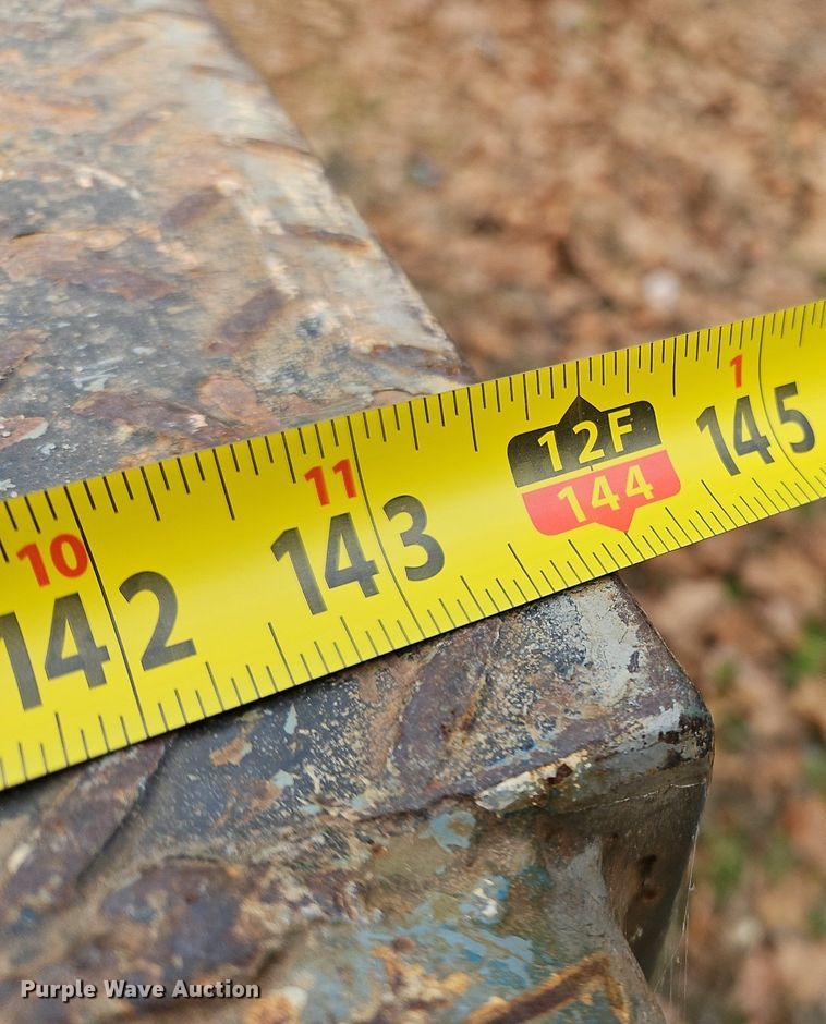 image for item NZ9127 2014 Hino 268 flatbed truck