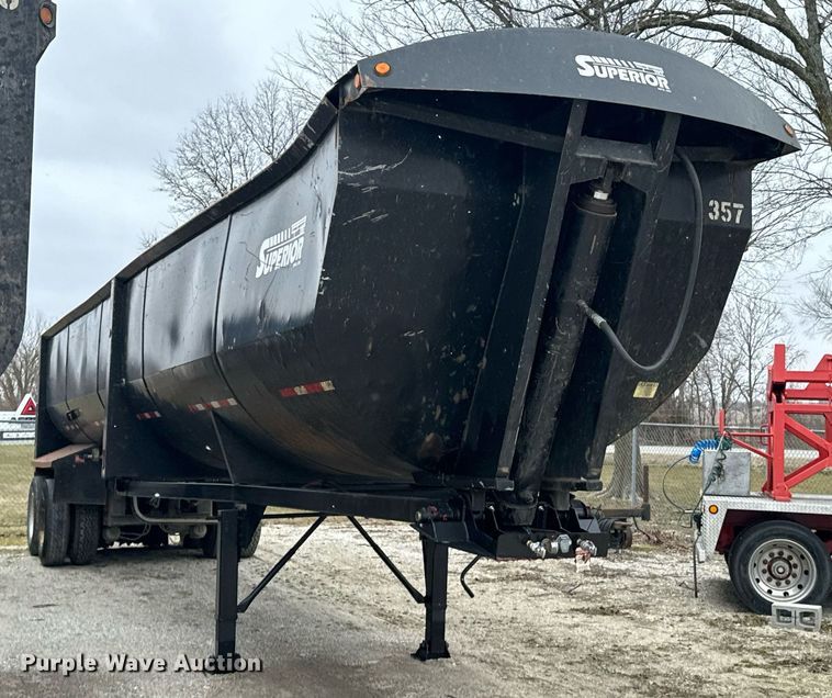 image for item OD9931 2012 Superior end dump trailer