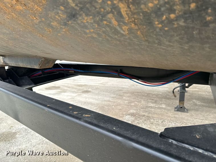 image for item OD9931 2012 Superior end dump trailer