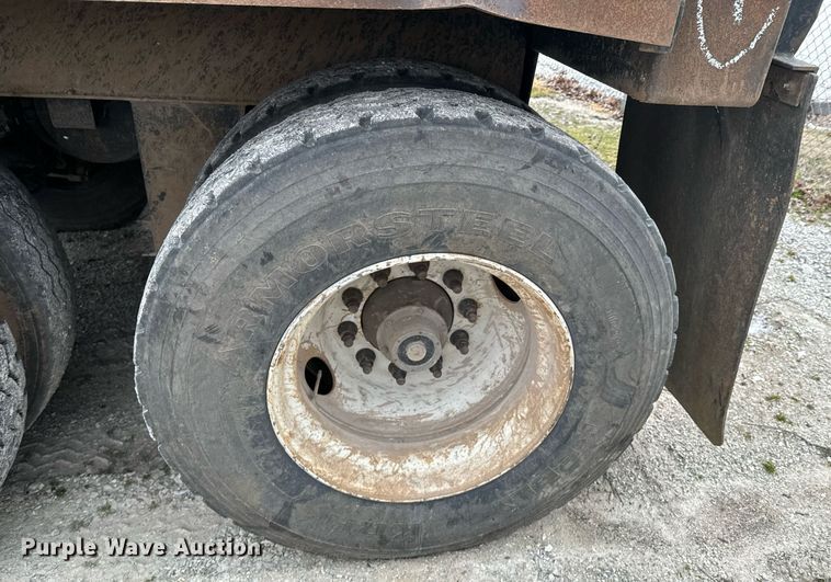 image for item OD9931 2012 Superior end dump trailer