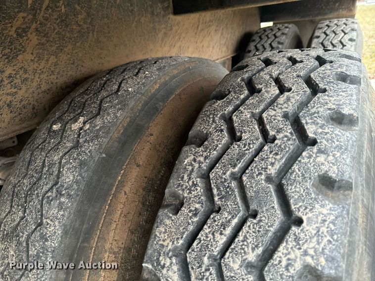 image for item OD9931 2012 Superior end dump trailer