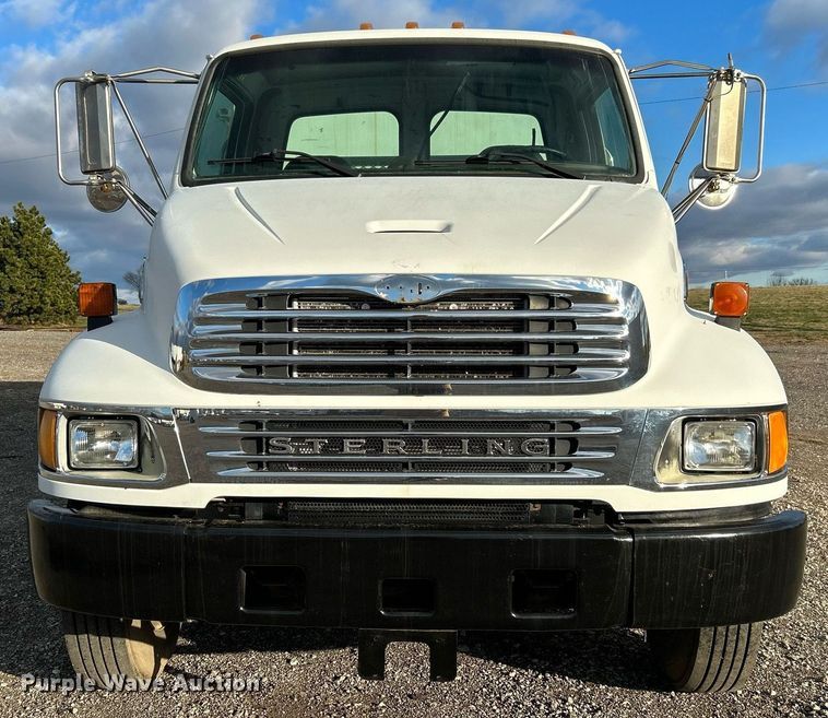 image for item OI9506 2004 Sterling  Acterra utility / service truck