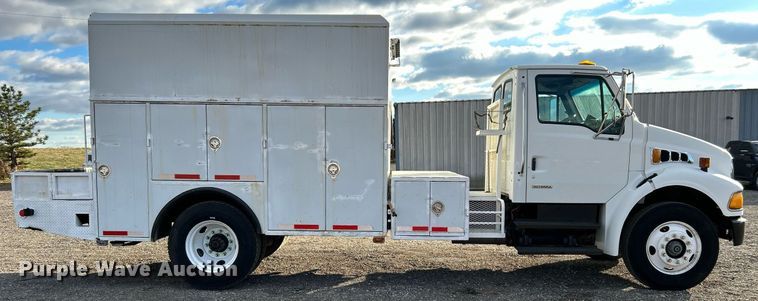 image for item OI9506 2004 Sterling  Acterra utility / service truck