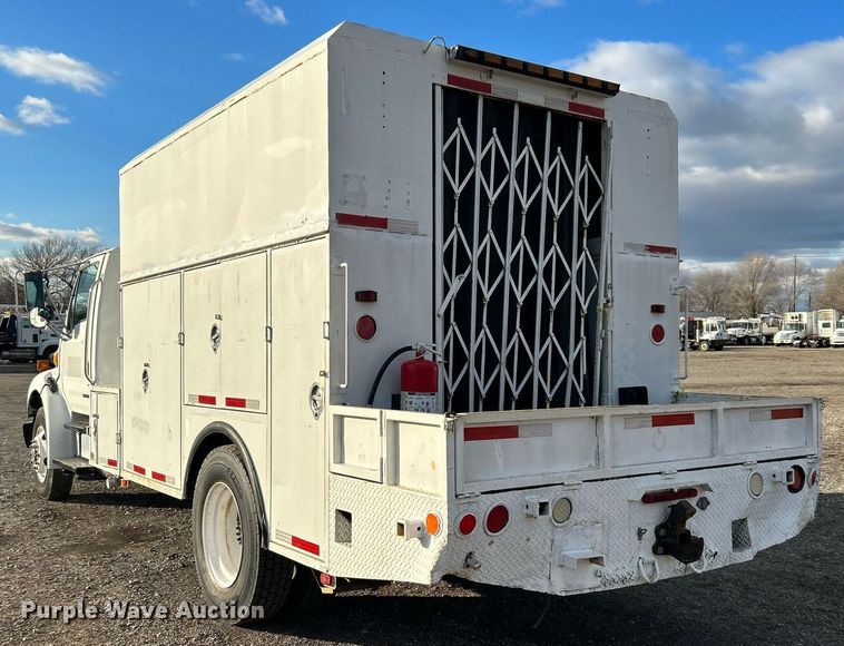 image for item OI9506 2004 Sterling  Acterra utility / service truck