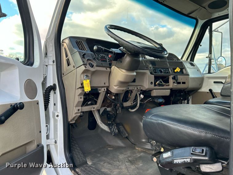 image for item OI9506 2004 Sterling  Acterra utility / service truck