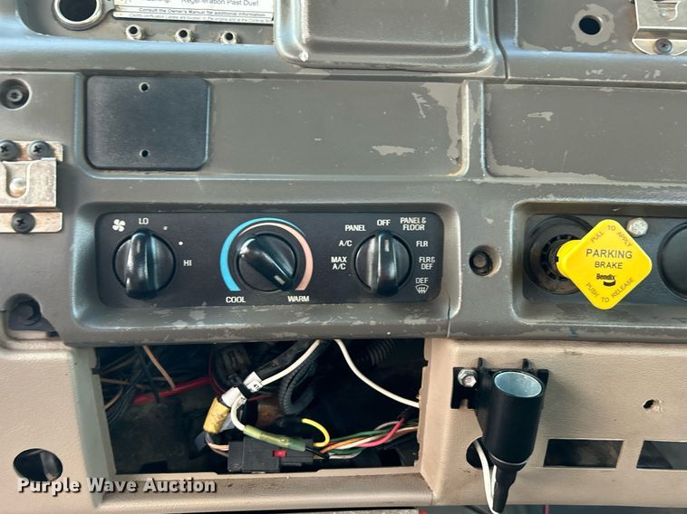 image for item OI9506 2004 Sterling  Acterra utility / service truck