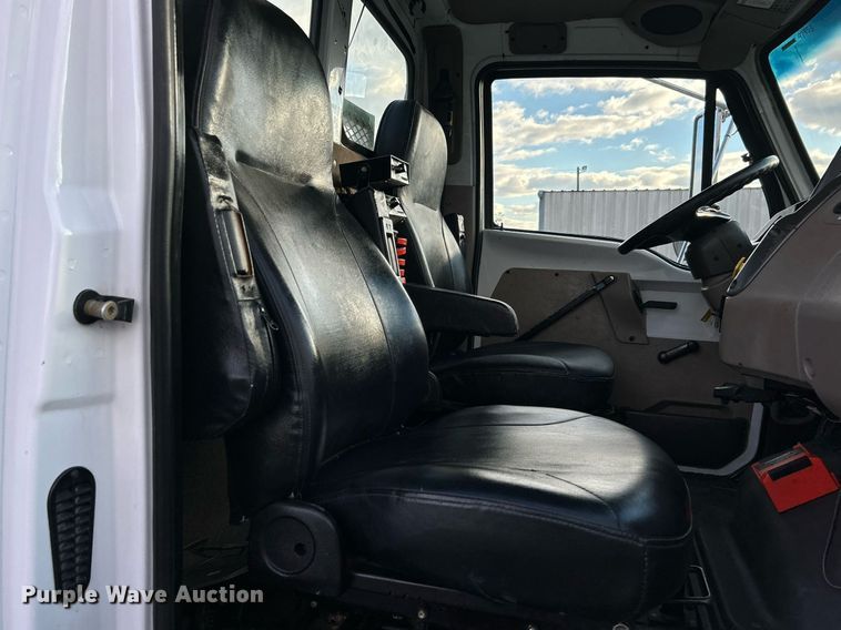 image for item OI9506 2004 Sterling  Acterra utility / service truck