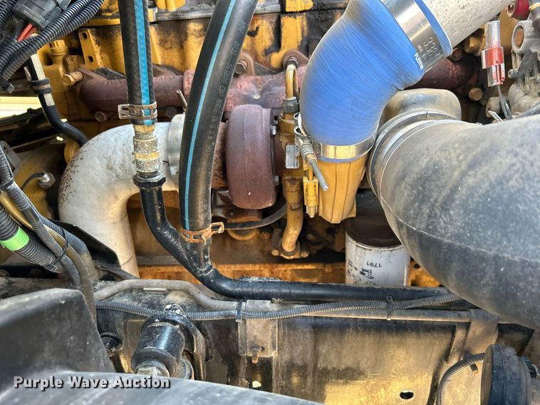 image for item OI9506 2004 Sterling  Acterra utility / service truck