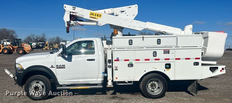 image for item OI9532 2014 Dodge Ram 5500HD bucket truck