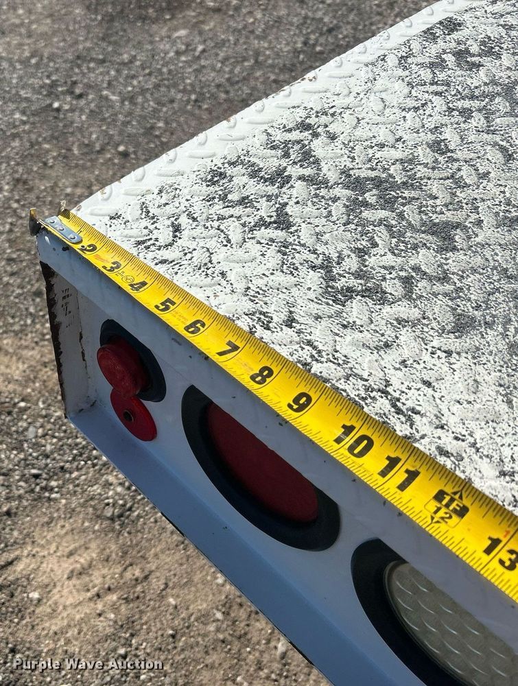 image for item OI9532 2014 Dodge Ram 5500HD bucket truck