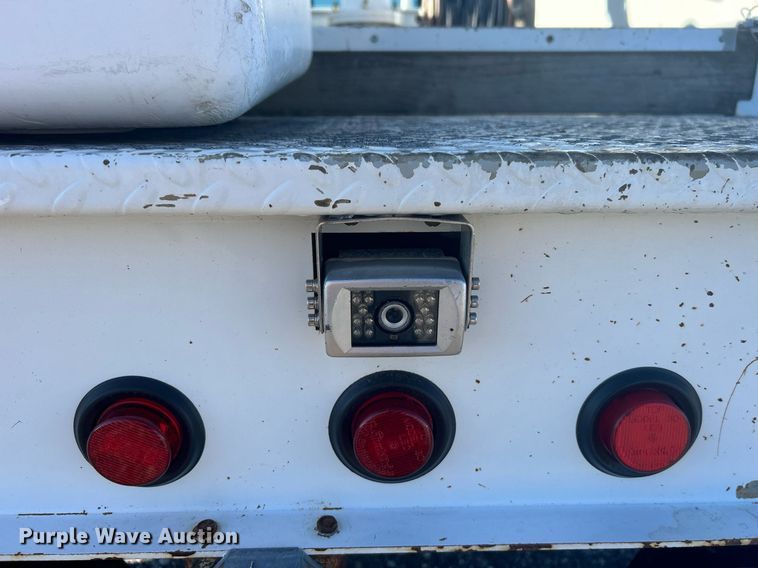 image for item OI9532 2014 Dodge Ram 5500HD bucket truck