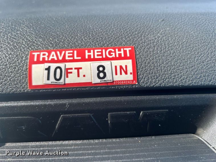 image for item OI9532 2014 Dodge Ram 5500HD bucket truck