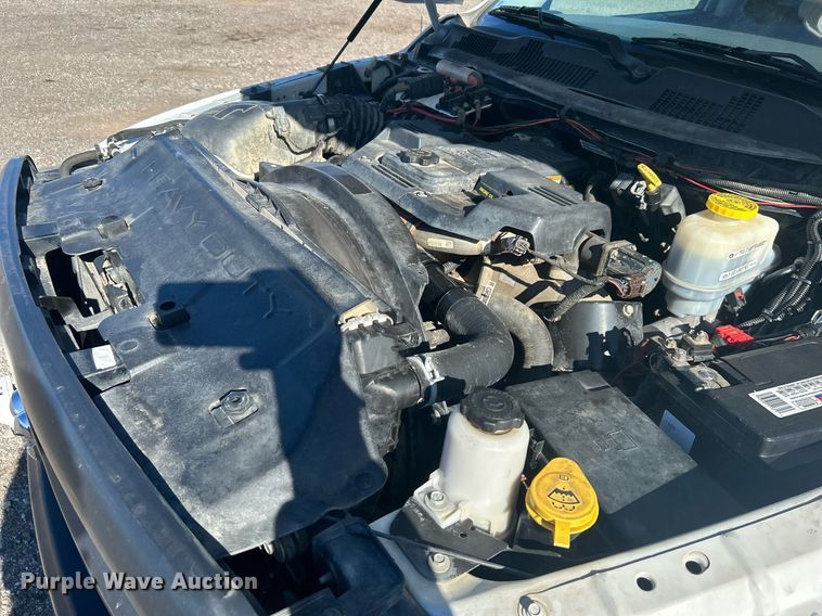 image for item OI9532 2014 Dodge Ram 5500HD bucket truck