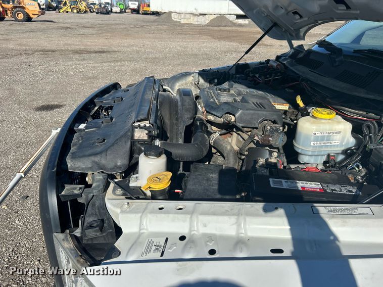 image for item OI9532 2014 Dodge Ram 5500HD bucket truck