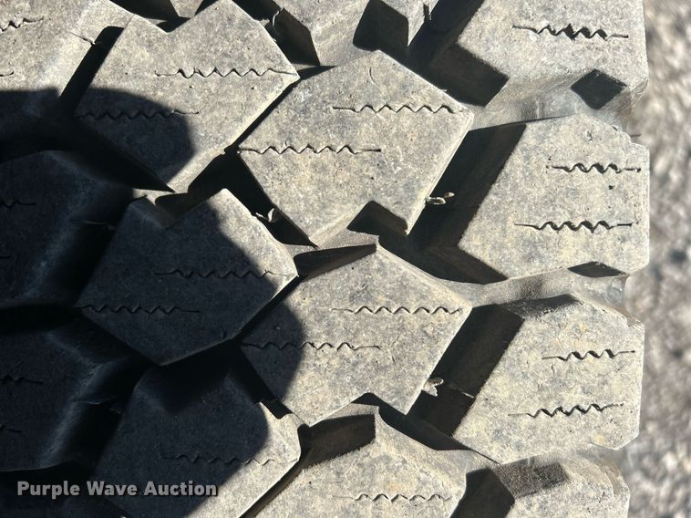 image for item OI9532 2014 Dodge Ram 5500HD bucket truck