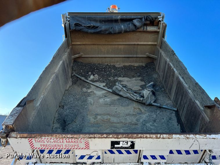 image for item OI9537 2013 Ford F650 Super Duty dump truck