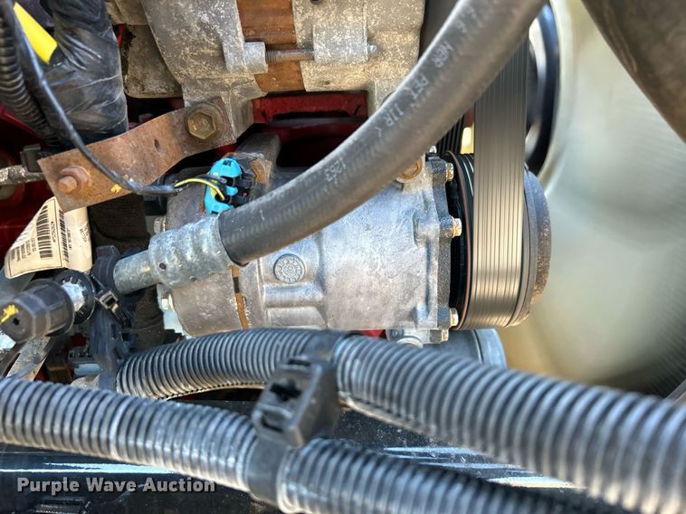 image for item OI9537 2013 Ford F650 Super Duty dump truck