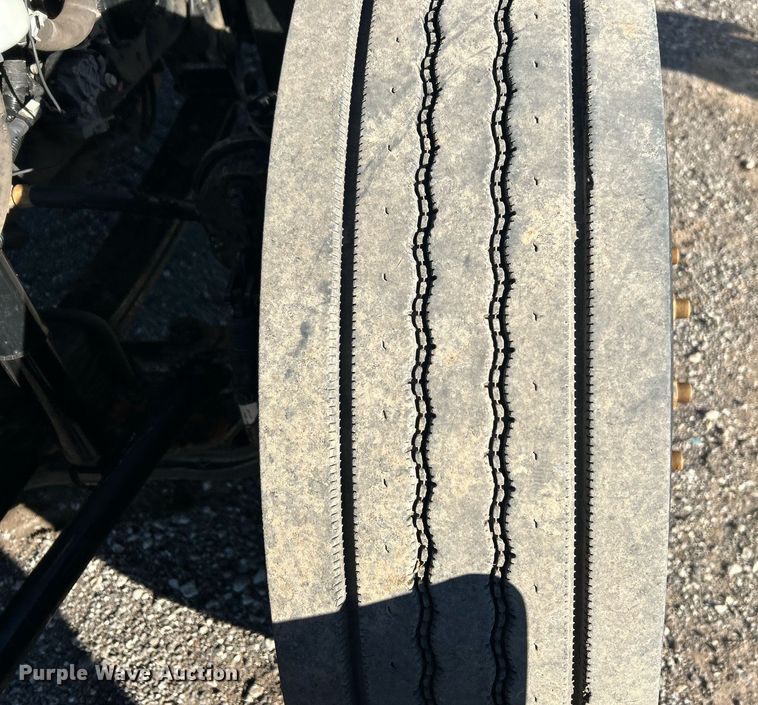 image for item OI9537 2013 Ford F650 Super Duty dump truck