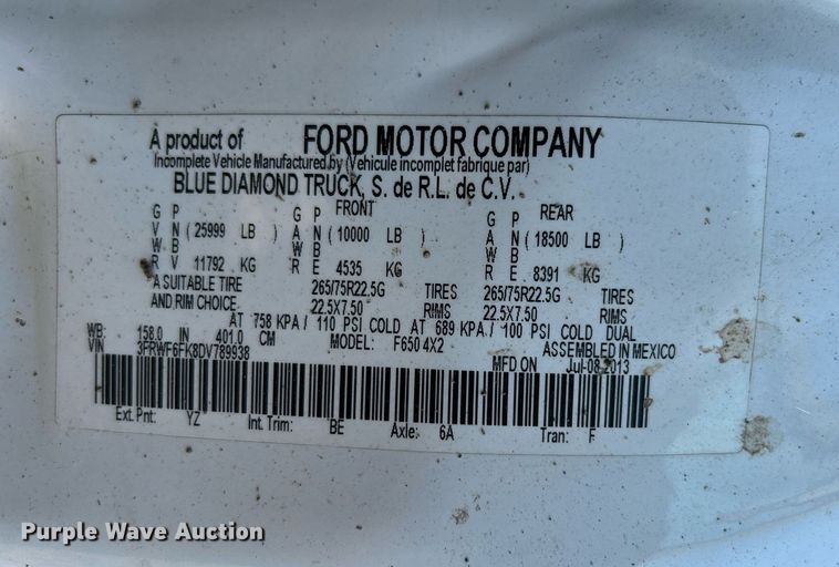 image for item OI9537 2013 Ford F650 Super Duty dump truck