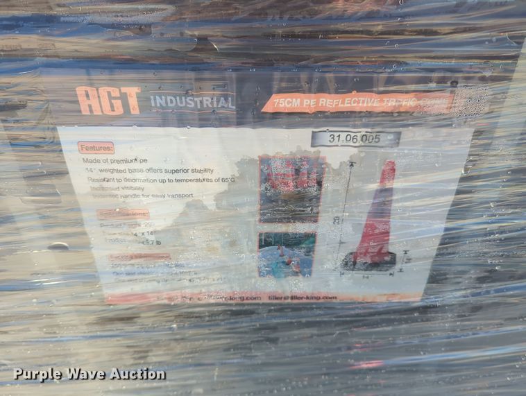 image for item OL9193 (250) AGT Industrial traffic cones