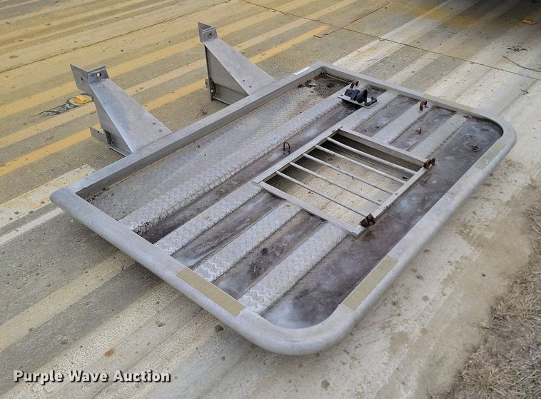 image for item ZA0391 Headache rack