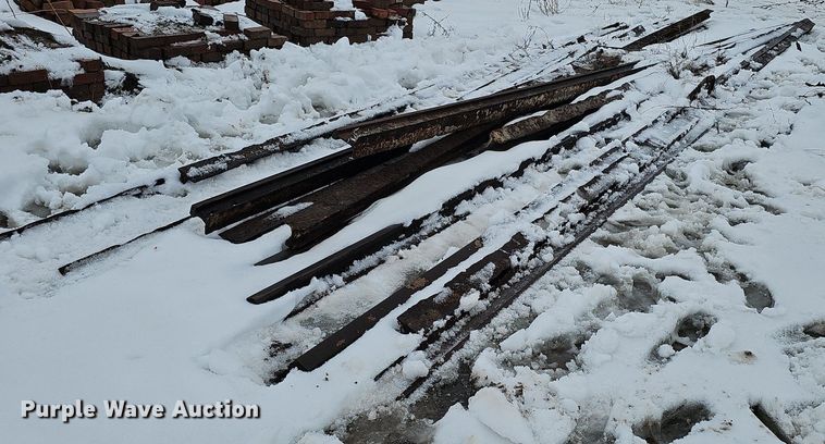 image for item DK0506 Building/Landscaping materials