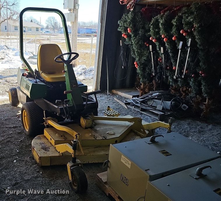 image for item DK0510 John Deere F935 lawn mower