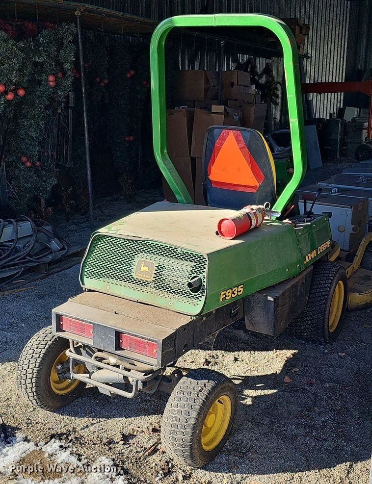 image for item DK0510 John Deere F935 lawn mower