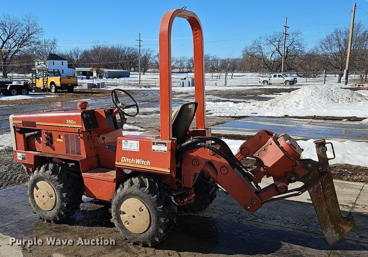 image for item DK0511 1976 Ditch Witch 350SX WISC vibratory cable plow