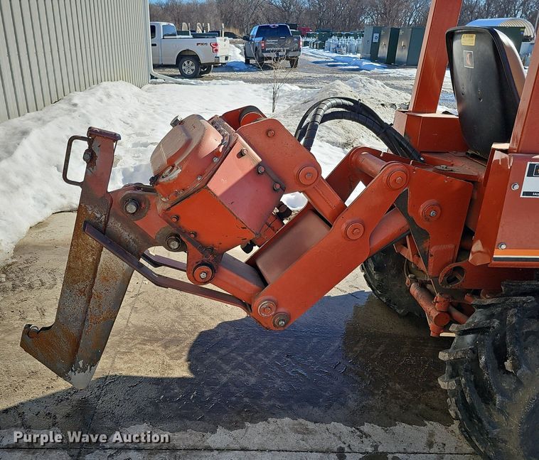 image for item DK0511 1976 Ditch Witch 350SX WISC vibratory cable plow