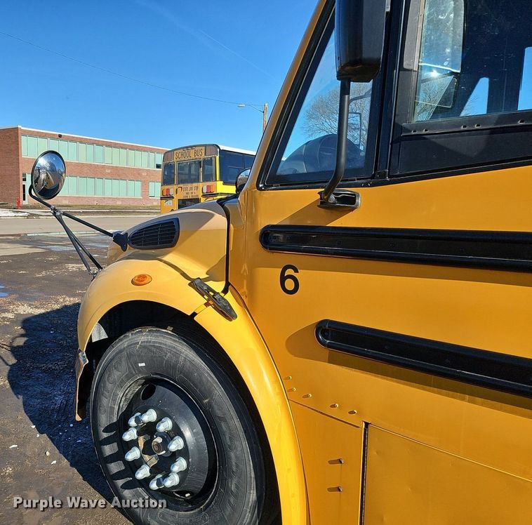 image for item DK0512 2008 Thomas Built Saf-T-Liner C2 school bus