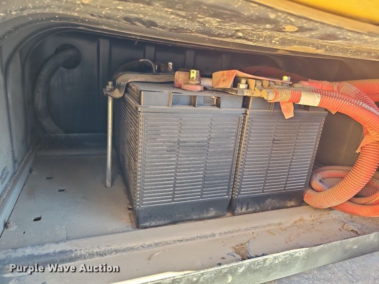 image for item DK0512 2008 Thomas Built Saf-T-Liner C2 school bus