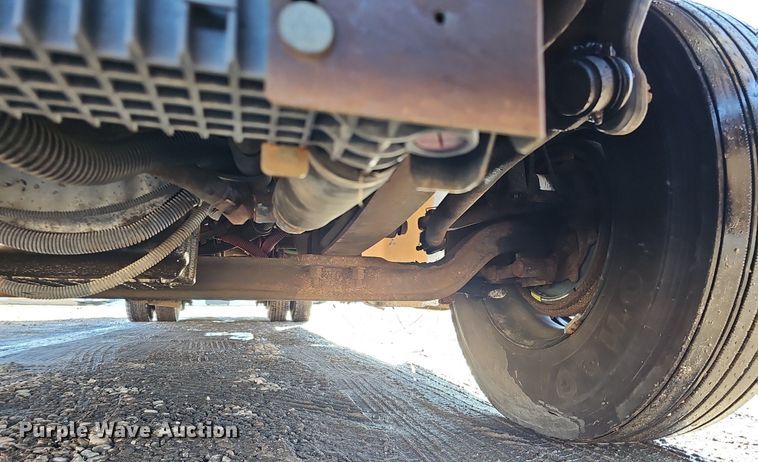 image for item DK0512 2008 Thomas Built Saf-T-Liner C2 school bus