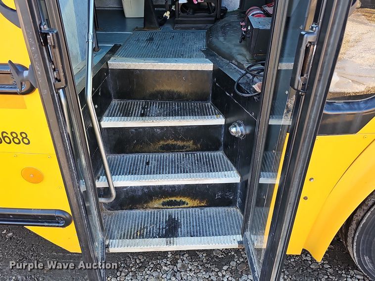 image for item DK0512 2008 Thomas Built Saf-T-Liner C2 school bus