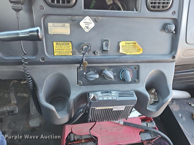 image for item DK0512 2008 Thomas Built Saf-T-Liner C2 school bus