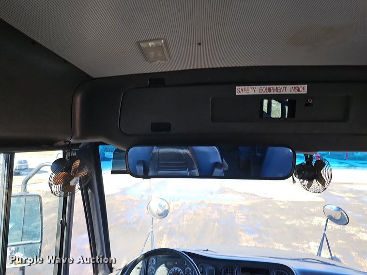 image for item DK0512 2008 Thomas Built Saf-T-Liner C2 school bus