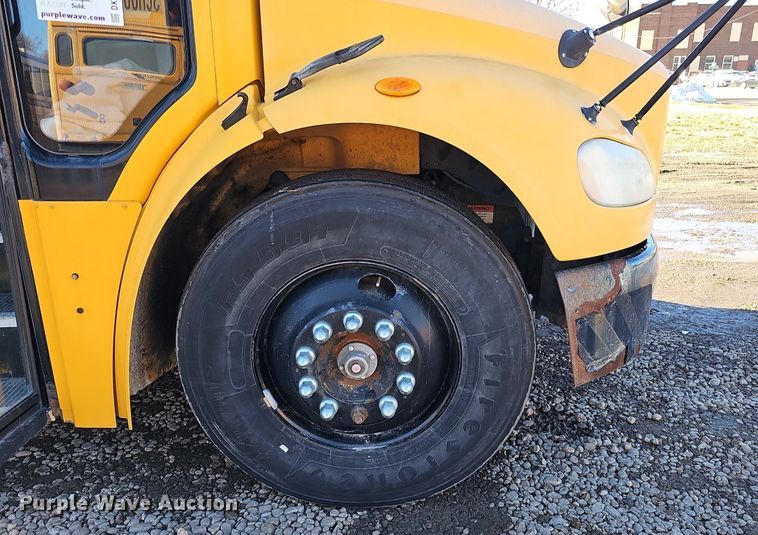 image for item DK0512 2008 Thomas Built Saf-T-Liner C2 school bus