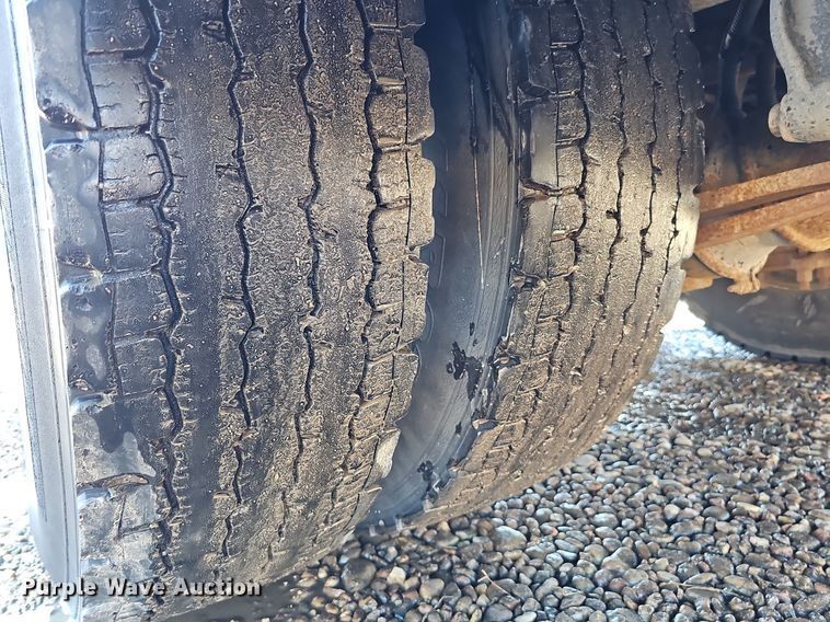 image for item DK0512 2008 Thomas Built Saf-T-Liner C2 school bus