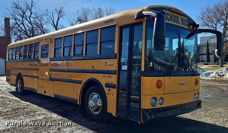 image for item DK0513 2007 Thomas Built Saf-T-Liner HDX school bus