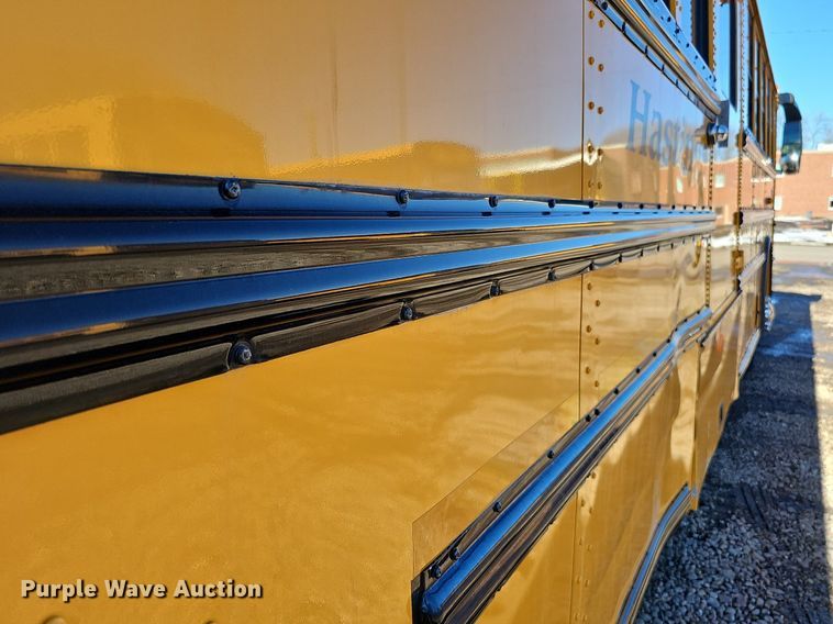 image for item DK0513 2007 Thomas Built Saf-T-Liner HDX school bus