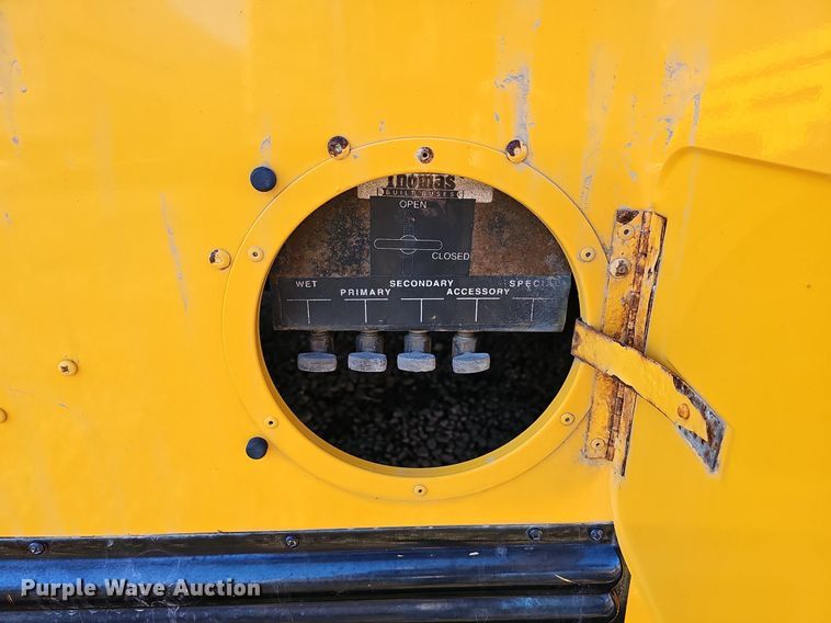 image for item DK0513 2007 Thomas Built Saf-T-Liner HDX school bus