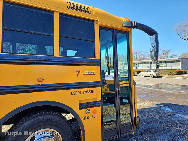 image for item DK0513 2007 Thomas Built Saf-T-Liner HDX school bus