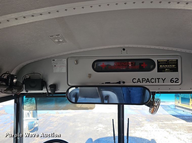 image for item DK0513 2007 Thomas Built Saf-T-Liner HDX school bus