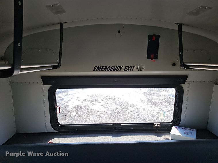 image for item DK0513 2007 Thomas Built Saf-T-Liner HDX school bus