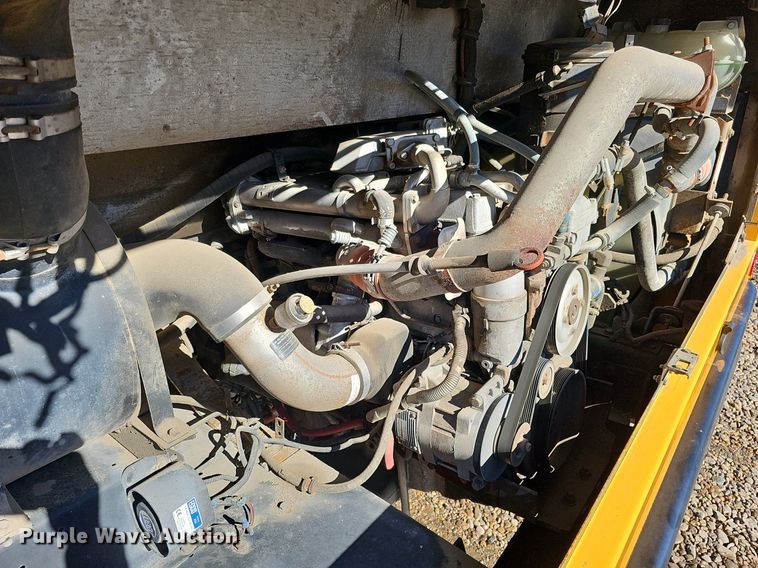 image for item DK0513 2007 Thomas Built Saf-T-Liner HDX school bus