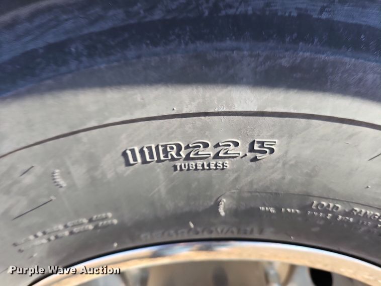 image for item DK0513 2007 Thomas Built Saf-T-Liner HDX school bus